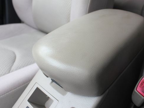 Used 2008 Toyota RAV4 4WD image 21
