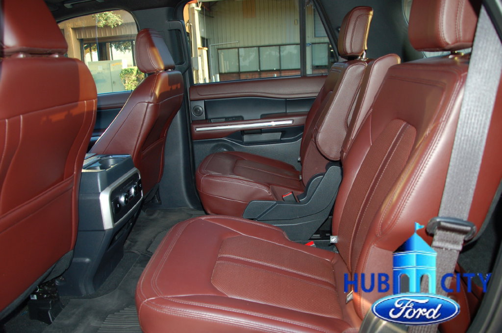 Used 2024 Ford Expedition Limited RWD image 11