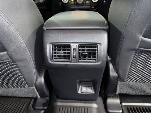 Used 2023 Toyota 4Runner 40th Anniversary SE AWD/4WD image 16