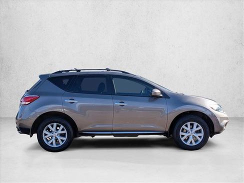 Used 2014 Nissan Murano SV image 4