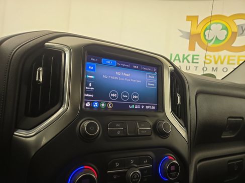 Certified 2021 Chevrolet Silverado 1500 RST w/ Z71 Off-Road Package AWD/4WD image 19