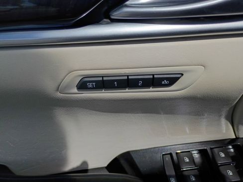 Used 2017 Cadillac XTS Vsport Platinum AWD/4WD image 12