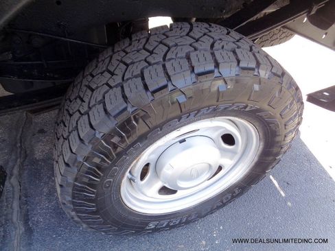 Used 2012 Ford F250 XL w/ PWR Equipment Group AWD/4WD image 7