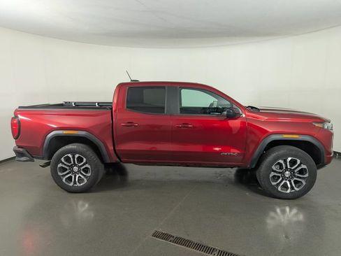Used 2024 GMC Canyon AT4 w/ Canyon Safety Plus Package AWD/4WD image 8