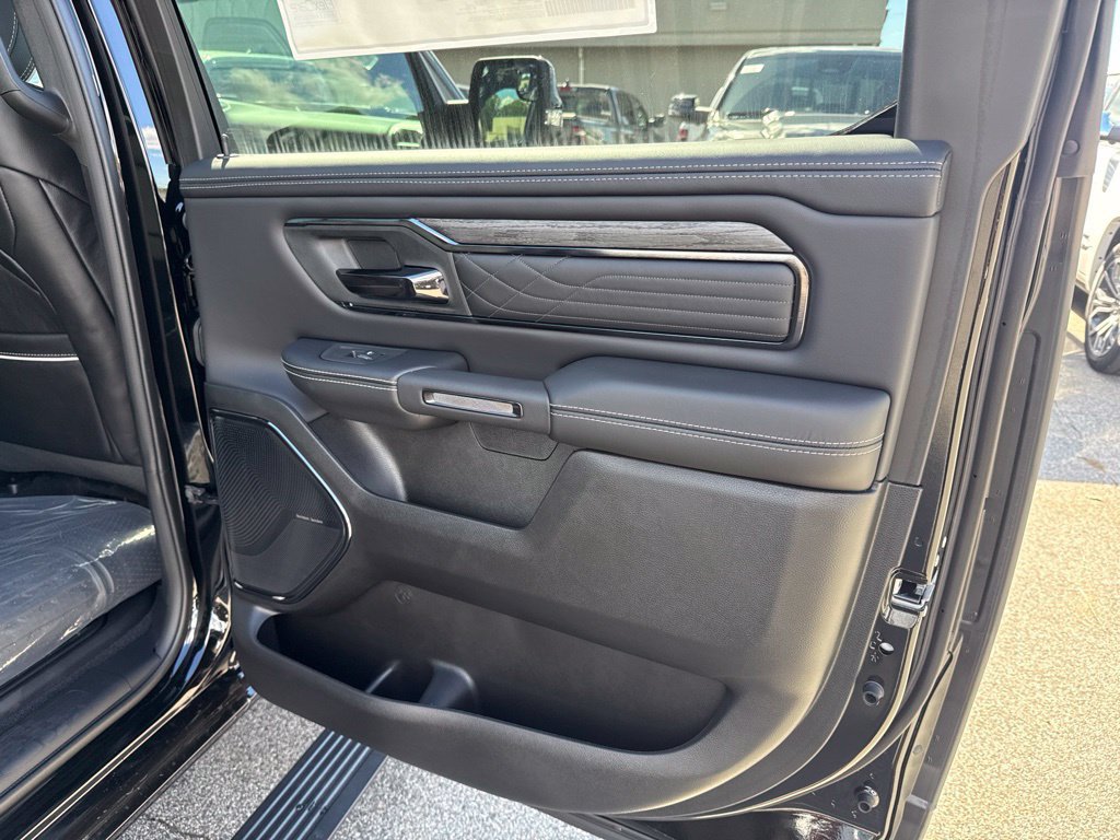 New 2027 RAM 1500 Limited AWD/4WD image 27