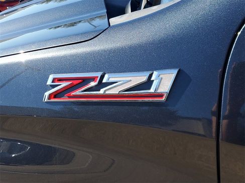 Used 2021 Chevrolet Silverado 1500 LT Trail Boss w/ Convenience Package II image 9