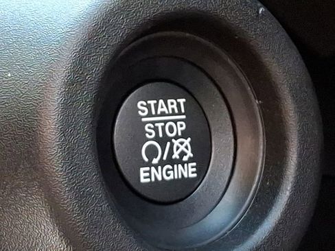 Used 2024 RAM ProMaster 2500 w/ Safety Group image 22