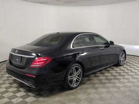 Used 2018 Mercedes-Benz E 300 image 5