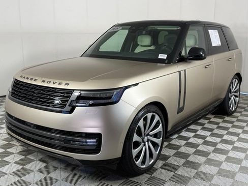 Used 2025 Land Rover Range Rover Autobiography AWD/4WD image 2
