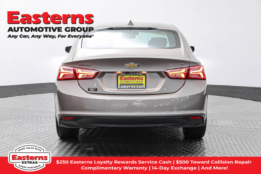 Used 2024 Chevrolet Malibu LT FWD image 7
