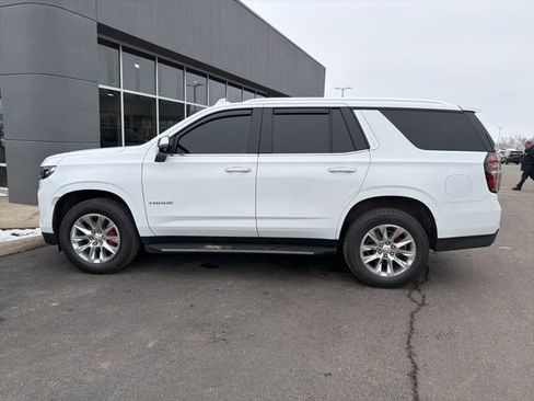 Used 2023 Chevrolet Tahoe Premier image 3