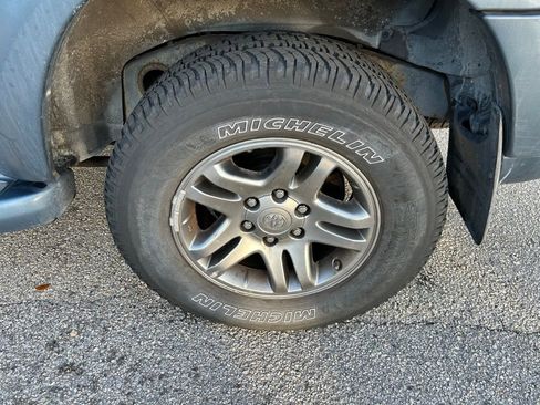 Used 2007 Toyota Sequoia SR5 image 9