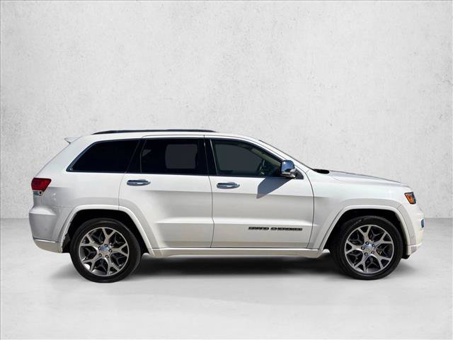 Used 2021 Jeep Grand Cherokee Overland AWD/4WD image 4