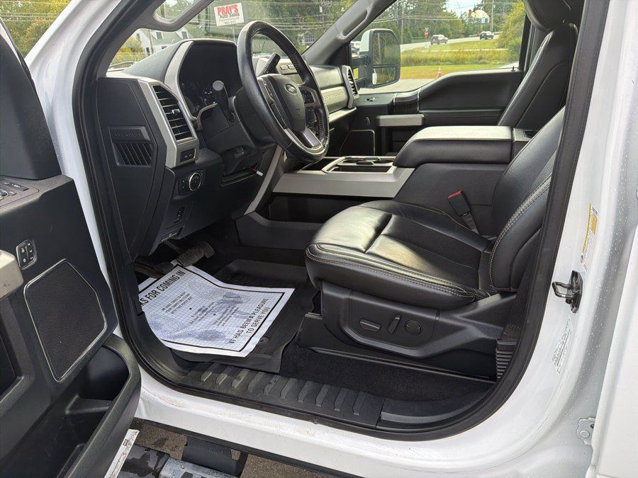 Used 2020 Ford F350 Lariat w/ Lariat Value Package AWD/4WD image 7