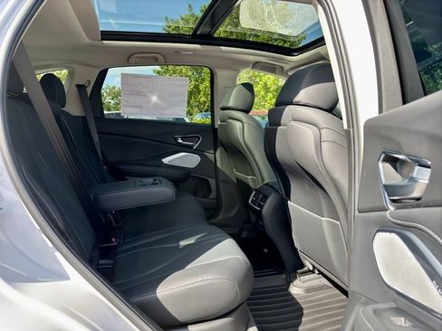 New 2025 Acura RDX w/ Technology Package image 10