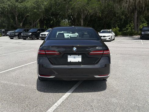 Certified 2026 BMW 530i RWD image 5