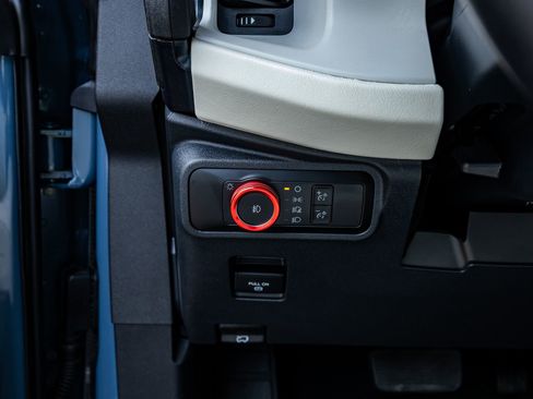 Used 2023 Ford Bronco Heritage Edition image 22