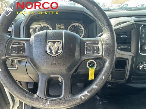 Used 2016 RAM 3500 Tradesman image 16