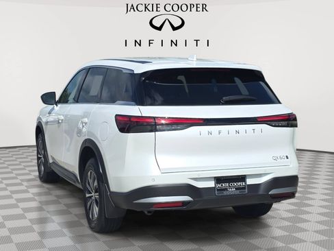 Certified 2026 INFINITI QX60 Pure w/ Cargo Package AWD/4WD image 7