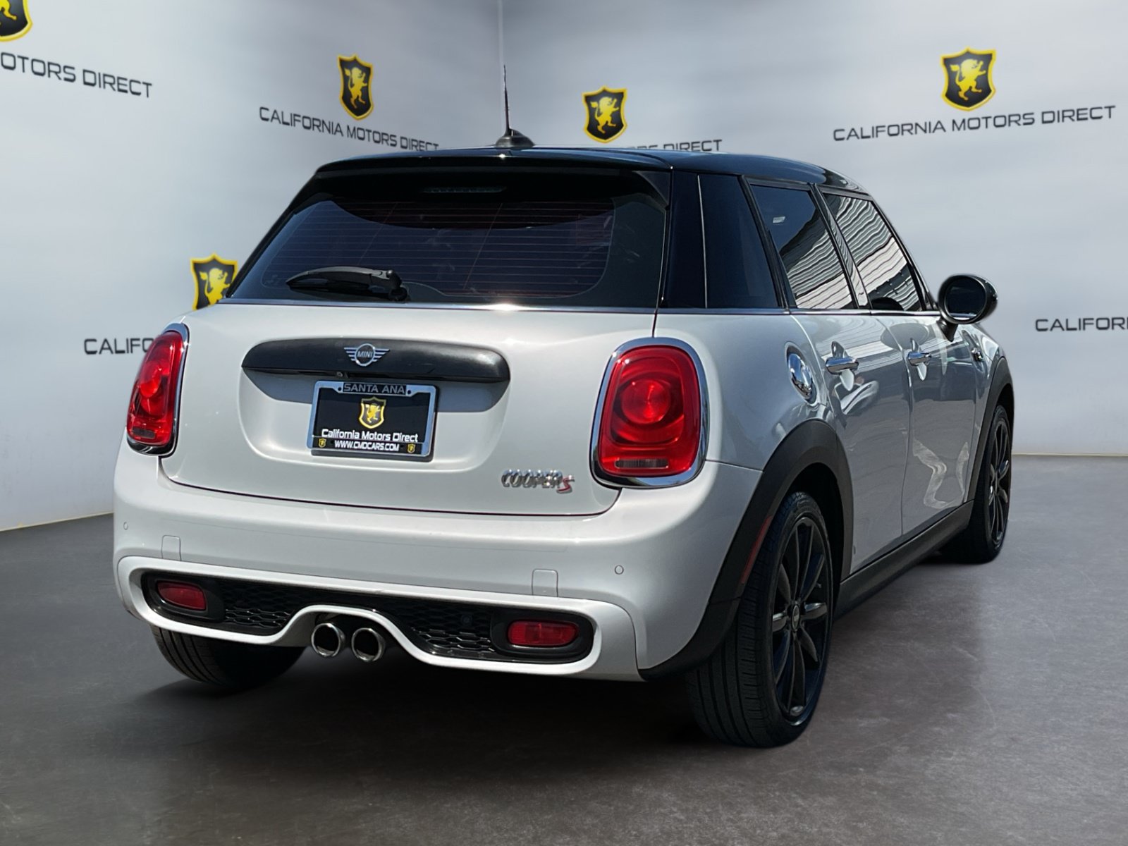 Used 2019 MINI Cooper S FWD image 5