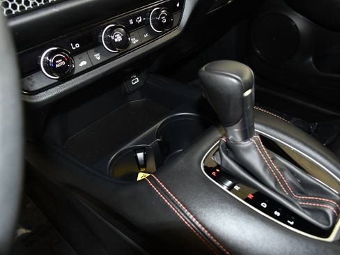 Certified 2024 Honda HR-V Sport image 30