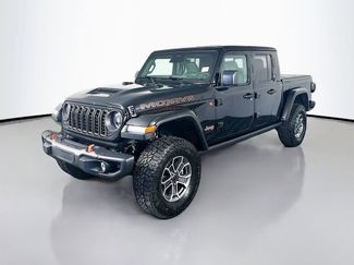 New 2026 Jeep Gladiator Mojave AWD/4WD video 3