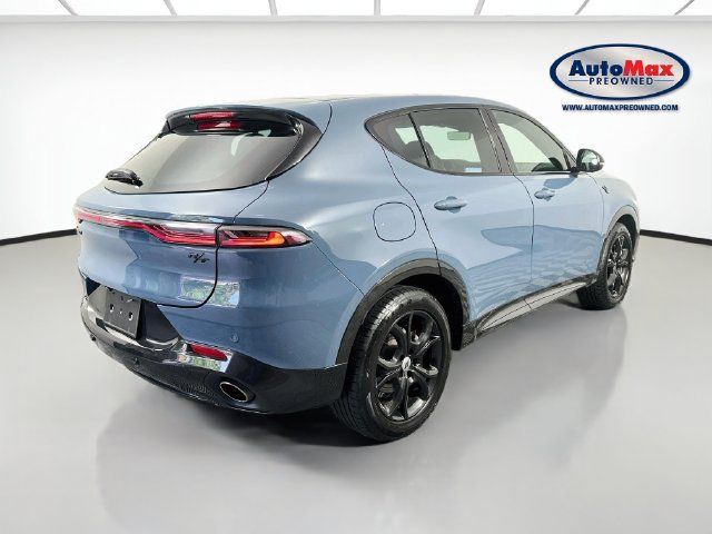 Used 2024 Dodge Hornet R/T Plus w/ R/T Blacktop Package AWD/4WD image 2