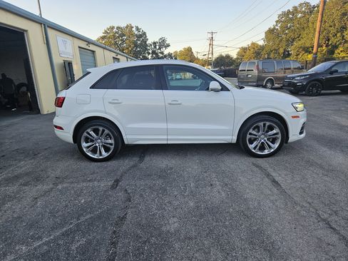 Used 2016 Audi Q3 2.0T Premium Plus image 3