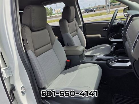 Used 2022 Nissan Frontier SV RWD image 17