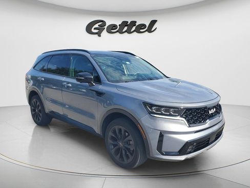 Used 2023 Kia Sorento SX AWD/4WD image 3