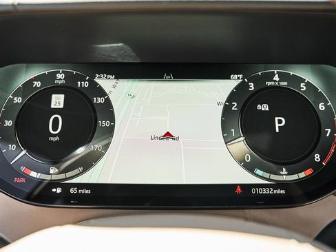 Used 2025 Land Rover Range Rover Long Wheelbase SE image 63