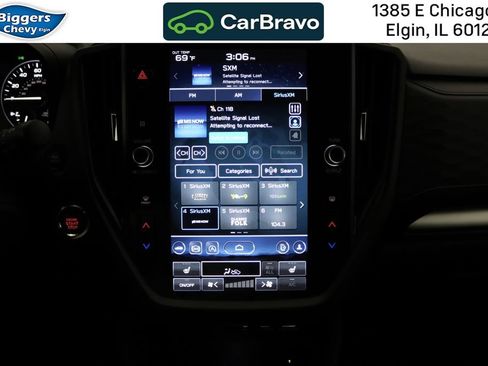 Used 2025 Subaru Forester Premium AWD/4WD image 22