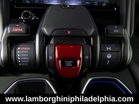 Used 2023 Lamborghini Urus S AWD/4WD image 28