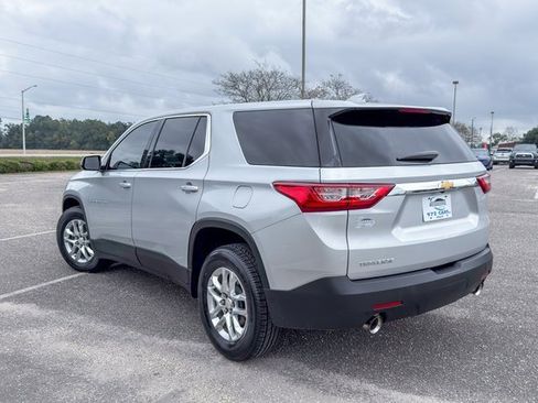 Used 2019 Chevrolet Traverse LS image 6