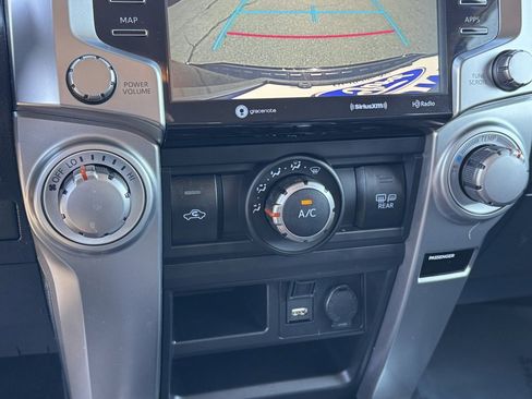 Used 2020 Toyota 4Runner SR5 image 29