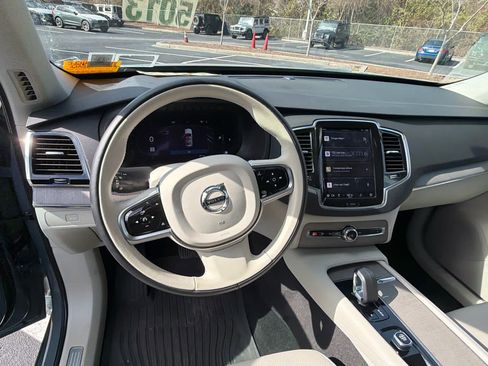 Certified 2023 Volvo XC90 B5 Plus image 27