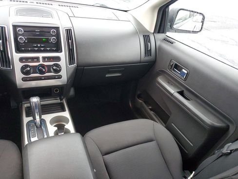Used 2009 Ford Edge SEL image 14