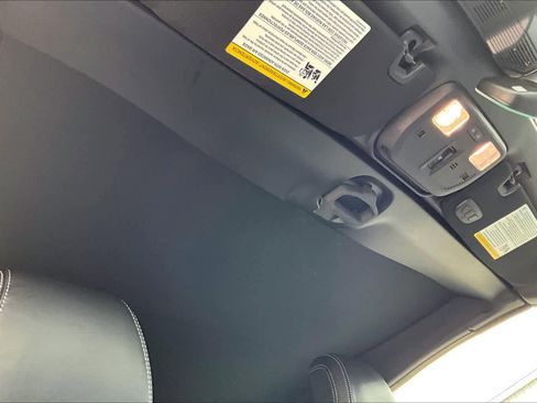 Certified 2025 Ford Mustang Premium image 14