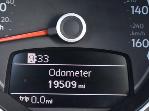 Used 2017 Volkswagen Beetle 1.8T Classic image 22