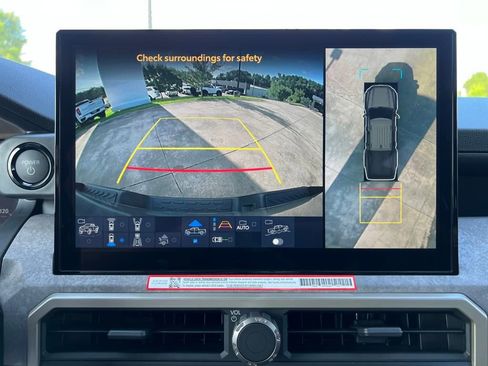 New 2025 Toyota Tacoma Trailhunter image 23