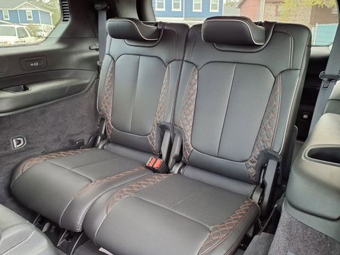 Used 2024 Jeep Grand Cherokee L Summit image 19