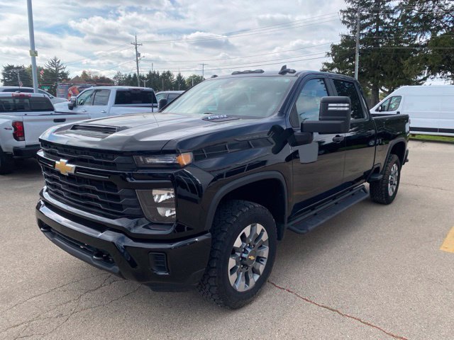 Used 2025 Chevrolet Silverado 2500 Custom w/ Custom Convenience Package AWD/4WD image 7