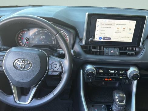 Used 2025 Toyota RAV4 XLE Premium AWD/4WD image 19