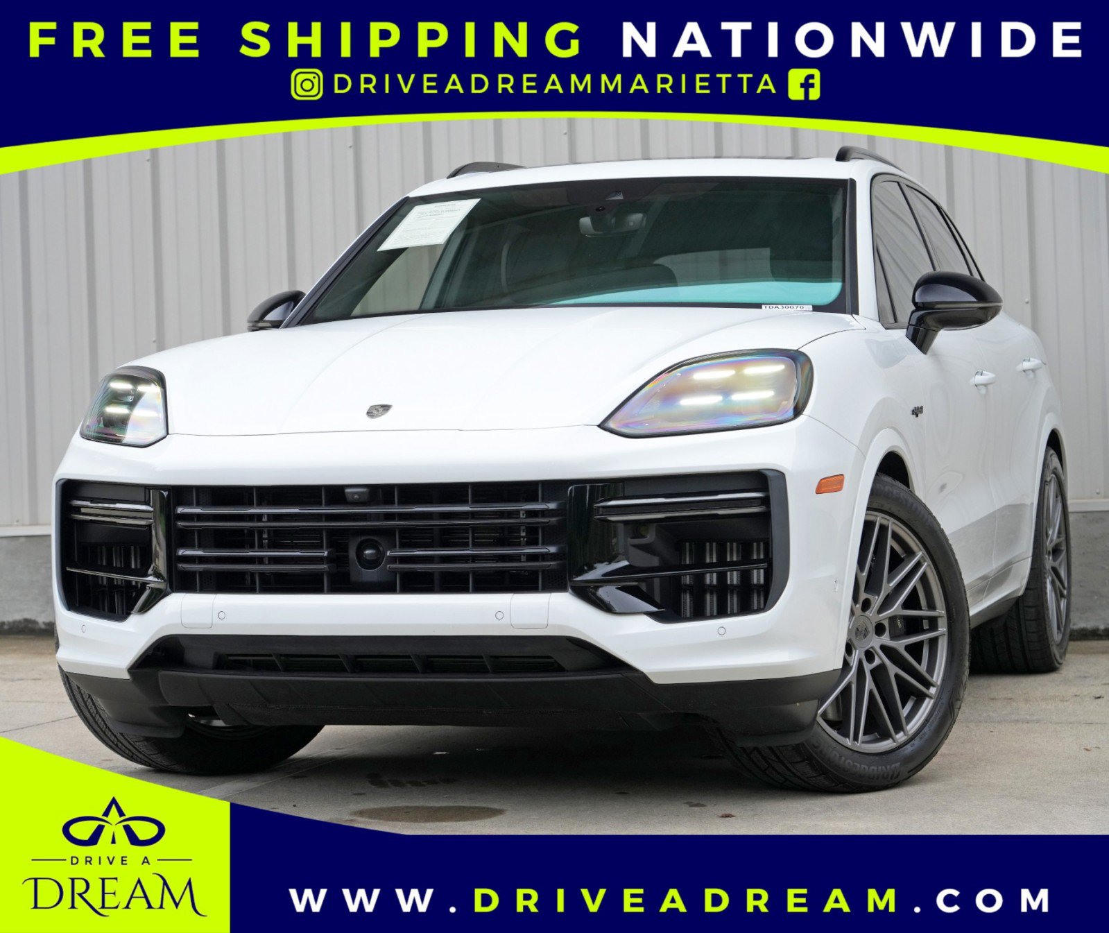 Used 2026 Porsche Cayenne Turbo AWD/4WD image 1