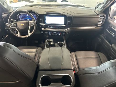 Used 2024 Chevrolet Silverado 1500 LTZ AWD/4WD image 15