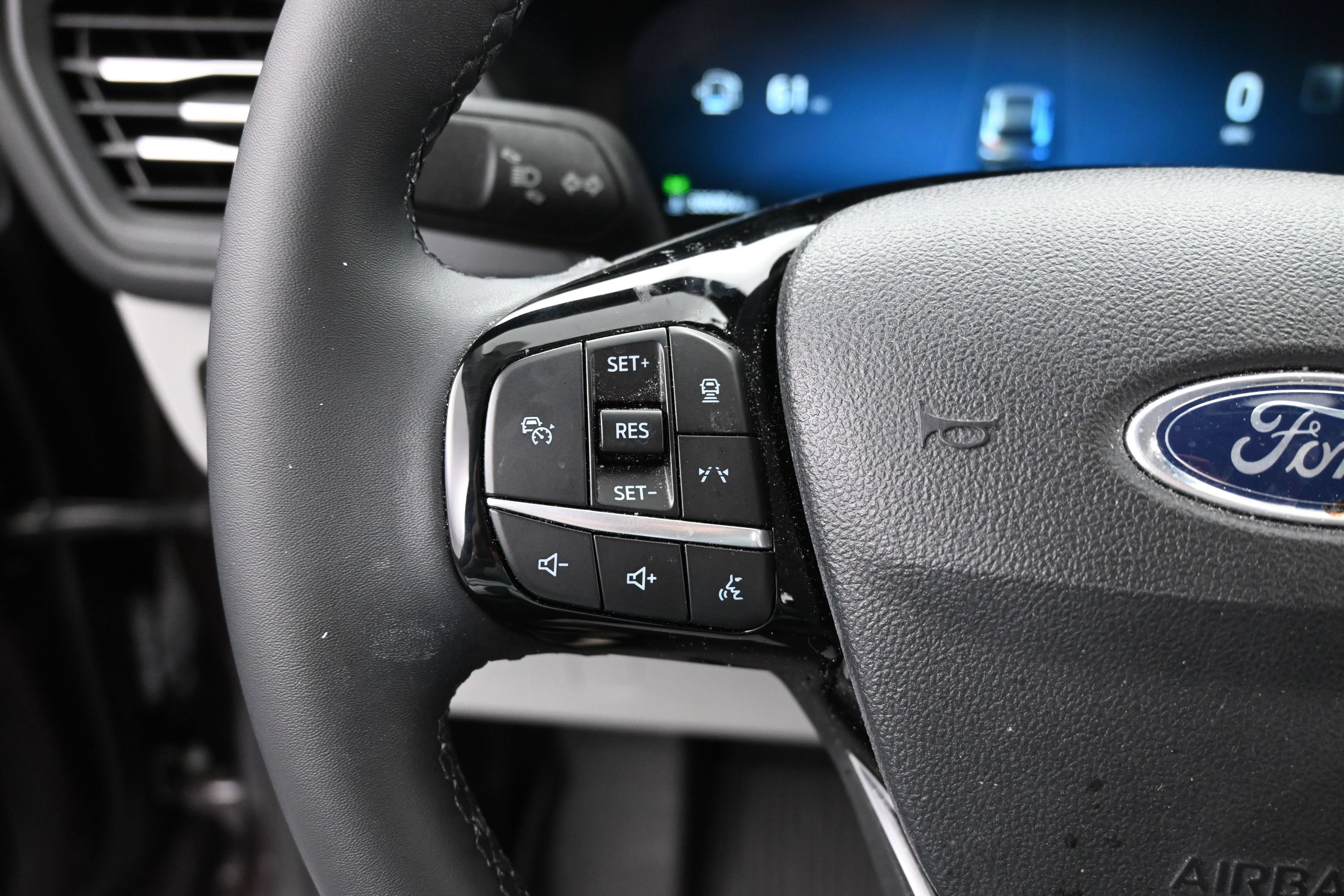 Used 2023 Ford Escape Active w/ Tech Pack #2 FWD image 14