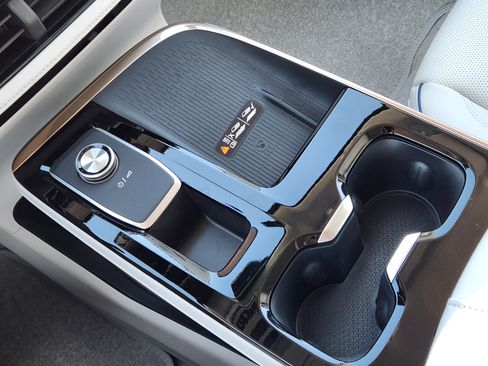 New 2026 Buick Enclave Avenir w/ Super Cruise Package image 16