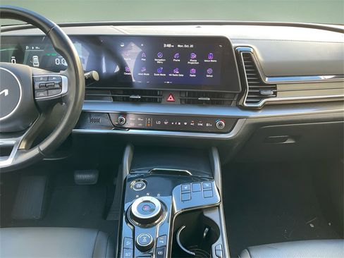 Used 2025 Kia Sportage EX w/ EX Premium Package image 21