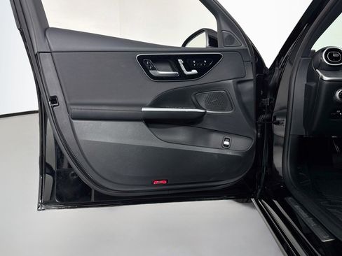Used 2026 Mercedes-Benz C 300 Sedan image 22