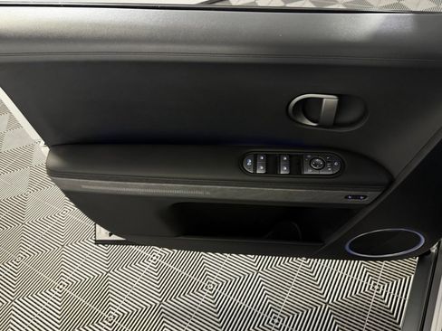 Used 2025 Hyundai Ioniq 5 Limited AWD/4WD image 27